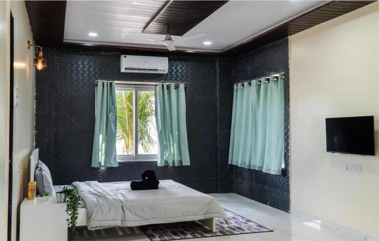 Green Crest Villa 罗纳瓦拉 外观 照片